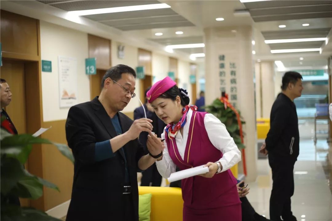 长治24小时套医保卡(北京医保卡使用指南)